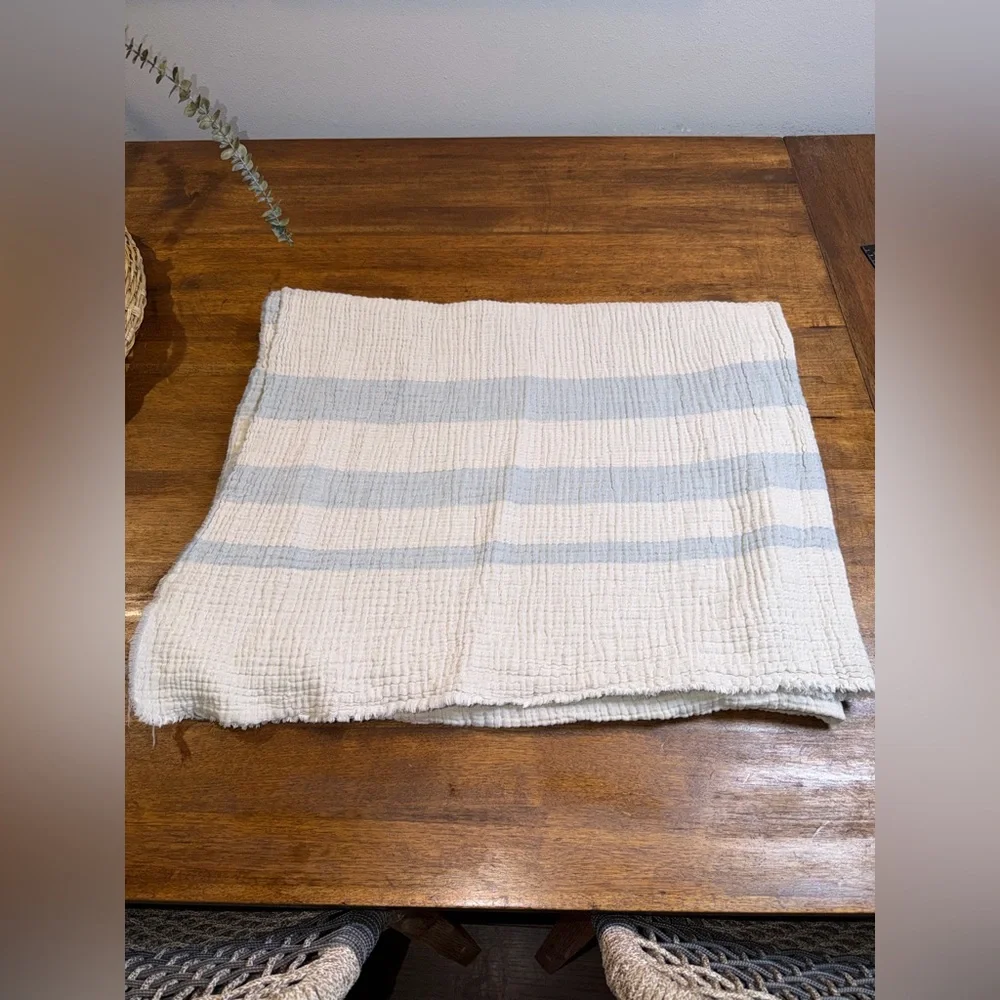 PiuBelle Fine Linens Throw Blanket 100% Cotton Tan /Blue Portugal